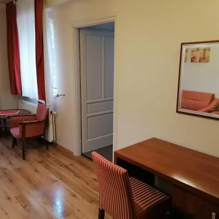 Siesta Panzio Sosto * Nyiregyhaza